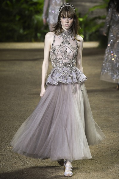 Elie Saab Spring Summer 2016 Collection at PFW